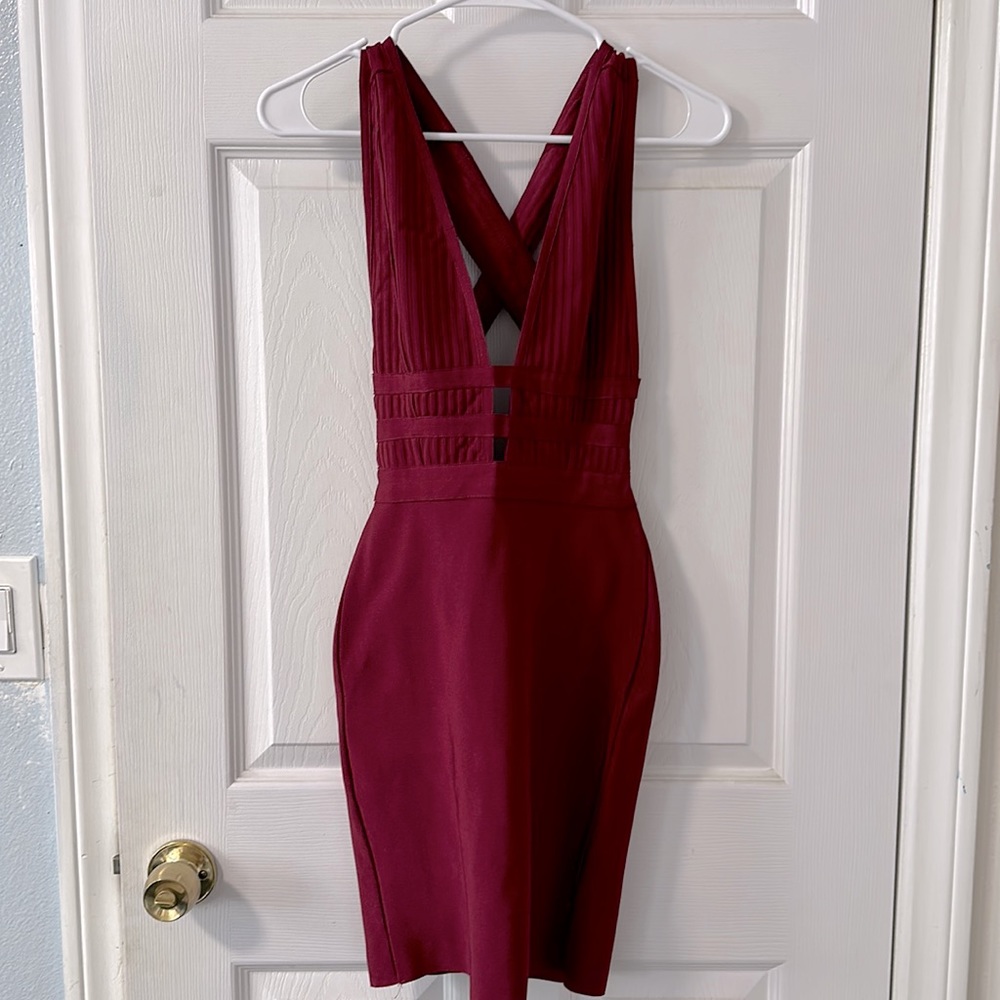 Windsor Burgundy Midi Dress